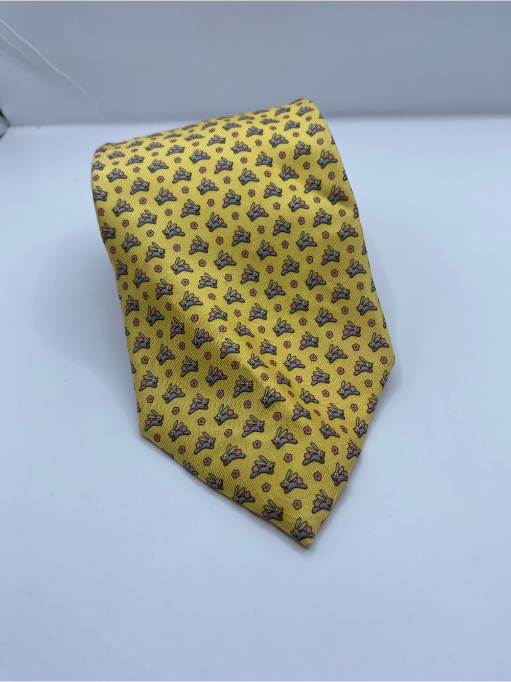 Salvatore Ferragamo Yellow Silk Tie with Pink Accent